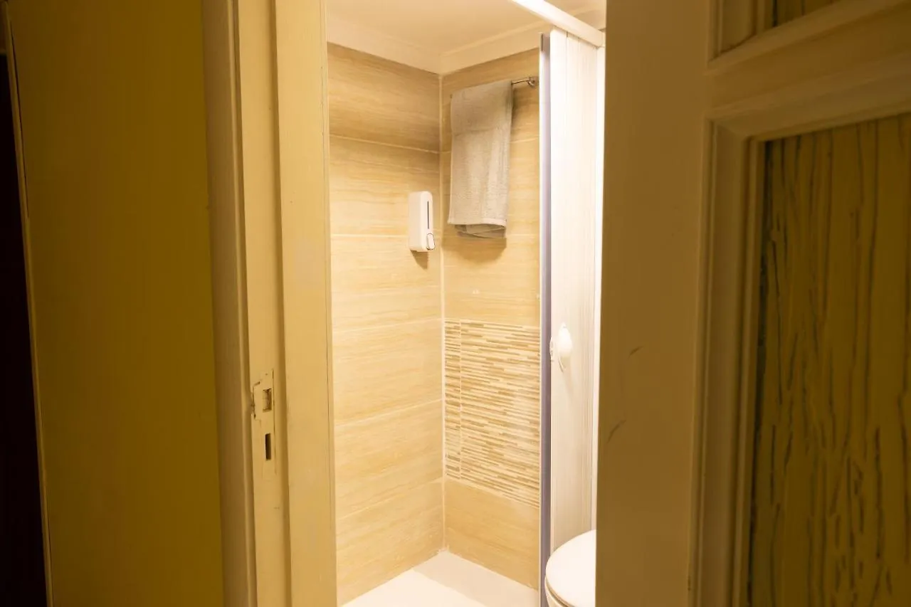 Gianludos Home - Centro Storico Neapol 0*,