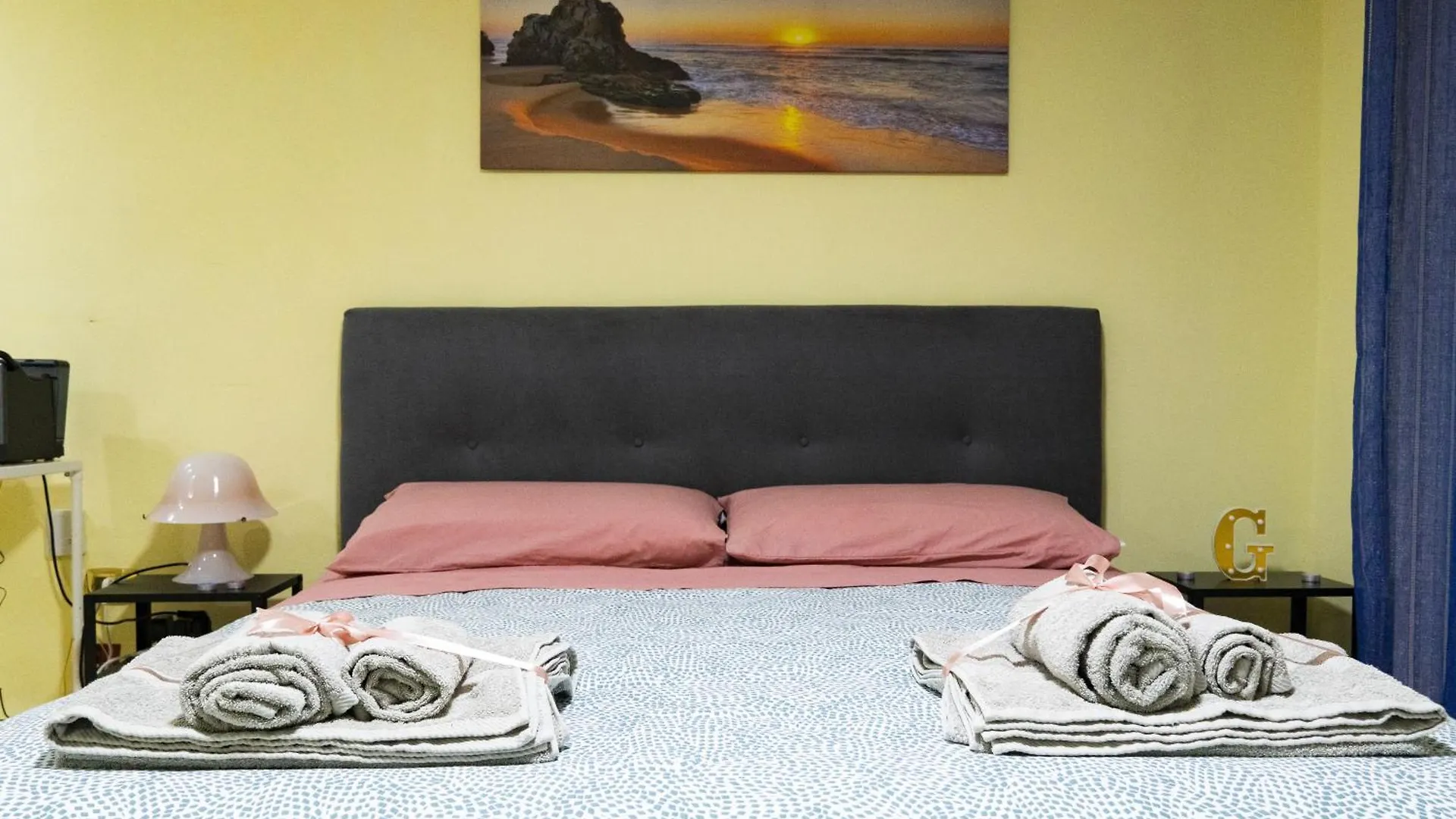 Gianludos Home - Centro Storico Neapel Apartment